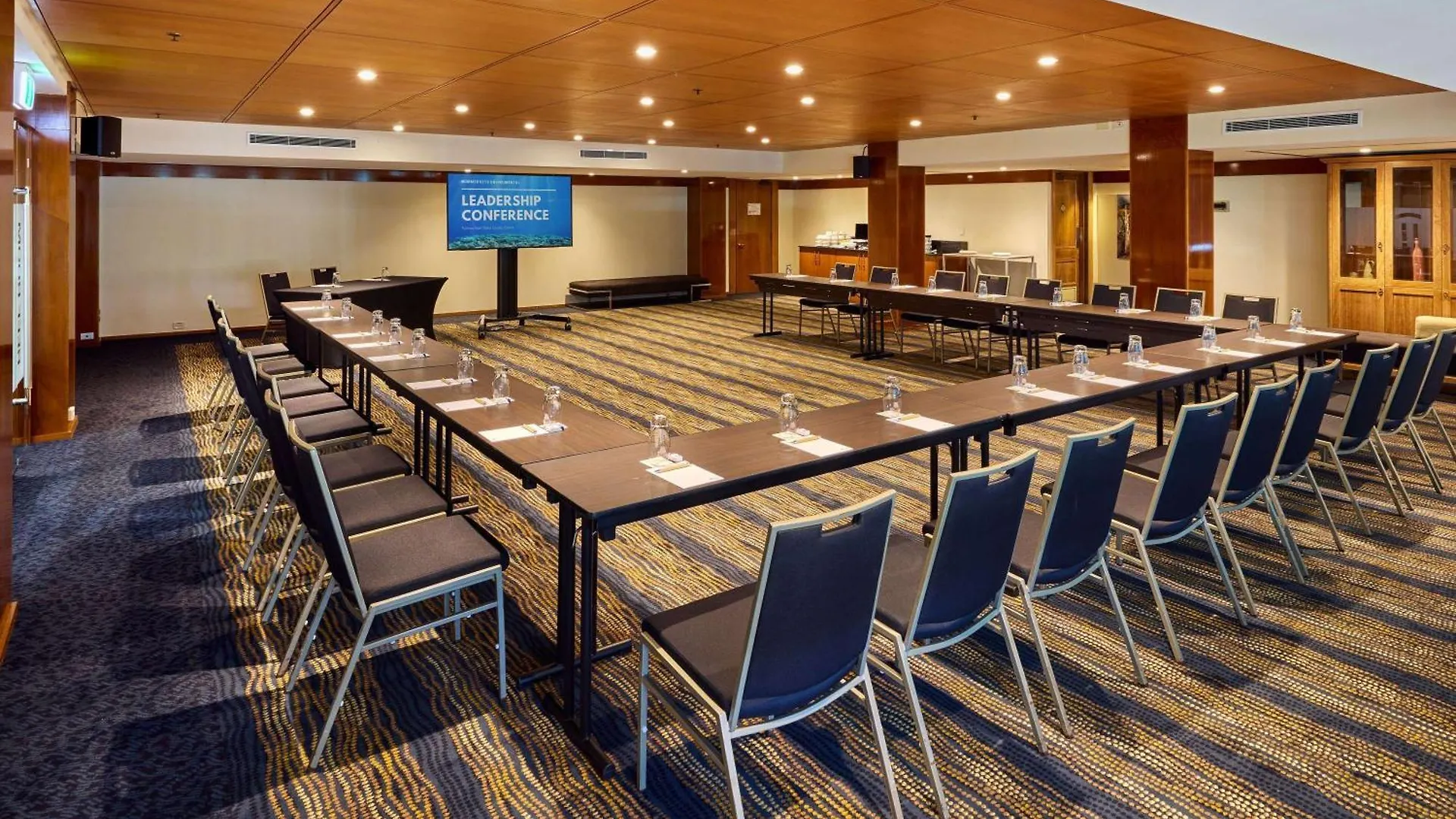 *****  Pullman Reef Hotel Casino Cairns Australia