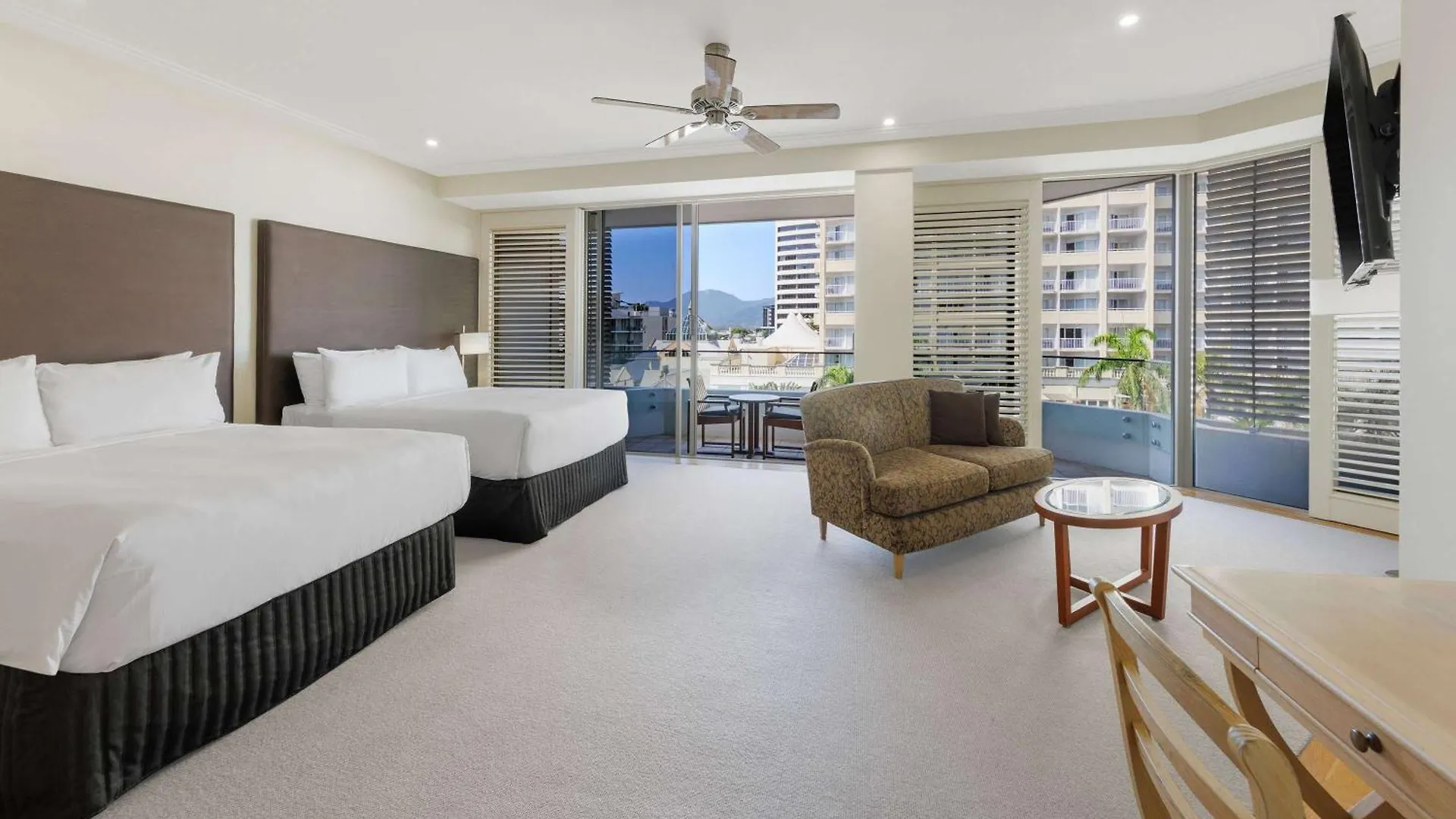 Pullman Reef Hotel Casino Cairns