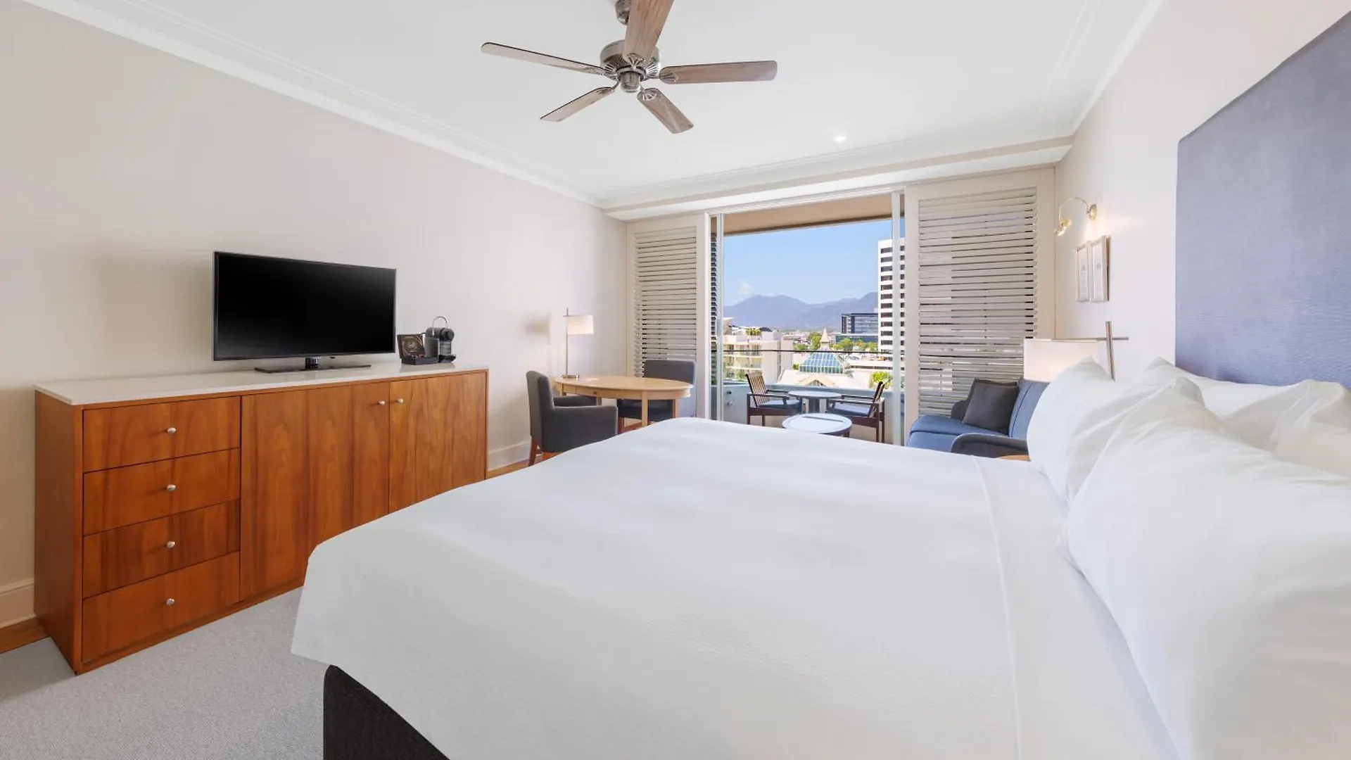 Pullman Reef Hotel Casino Cairns Australia