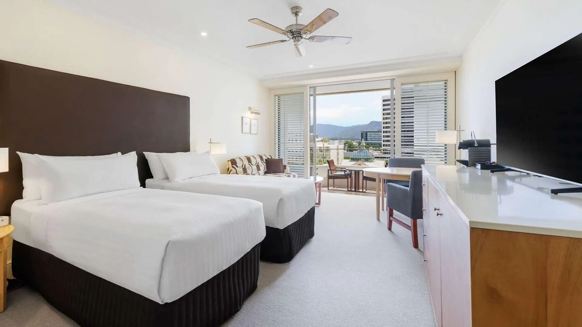 Pullman Reef Hotel Casino Cairns