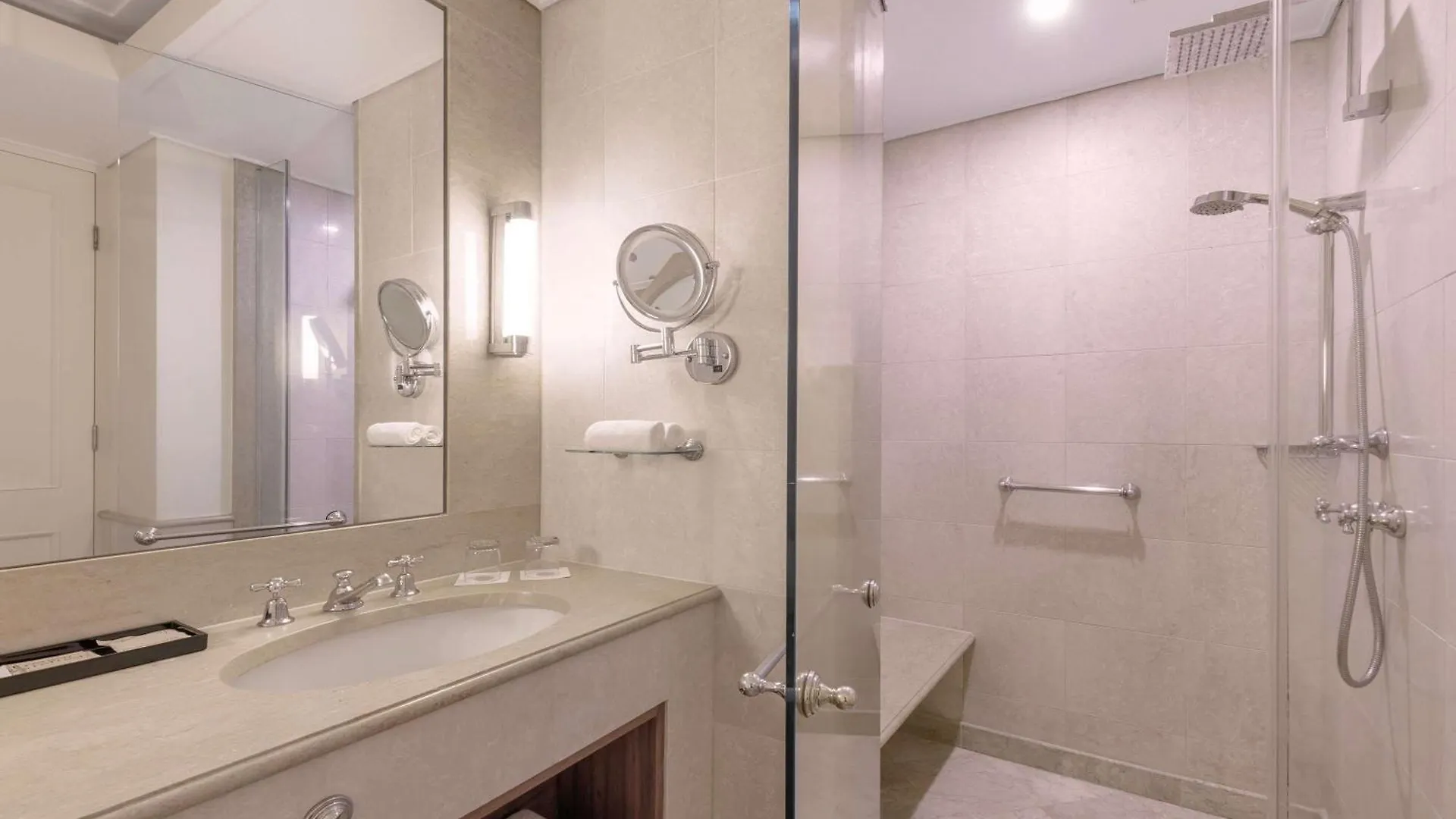*****  Pullman Reef Hotel Casino Кэрнс Австралия
